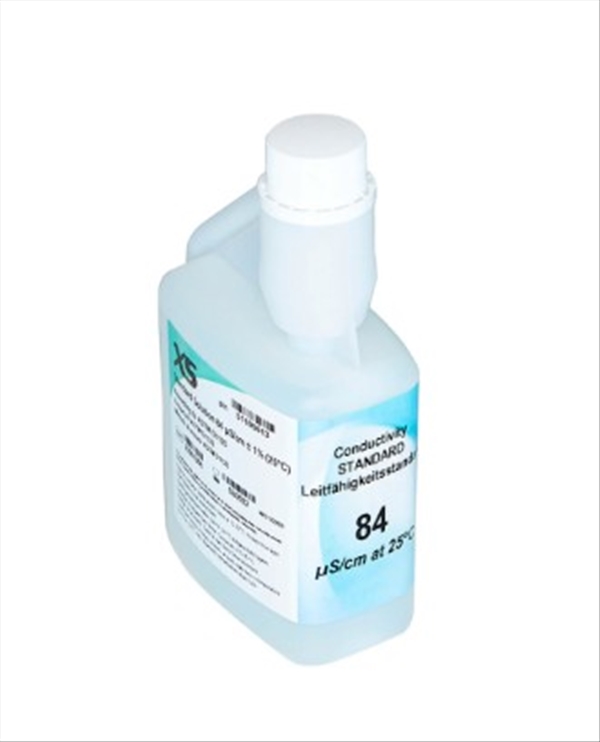 photo STANDARD COND 500 ML 84US/CM 1